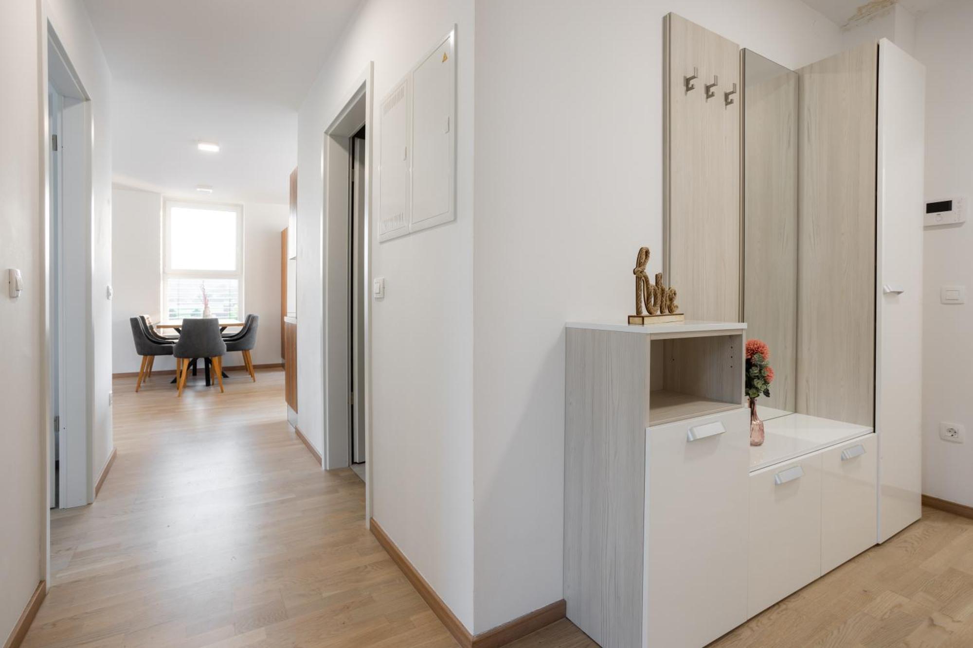 Apartment Dalgona Delux